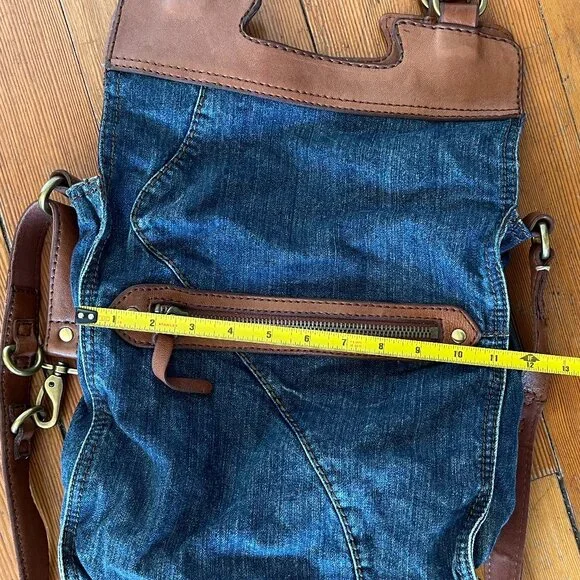 Lucky Brand Abbey Road Denim Crossbody Bag with Leather Trim - Picture 9 of 11
